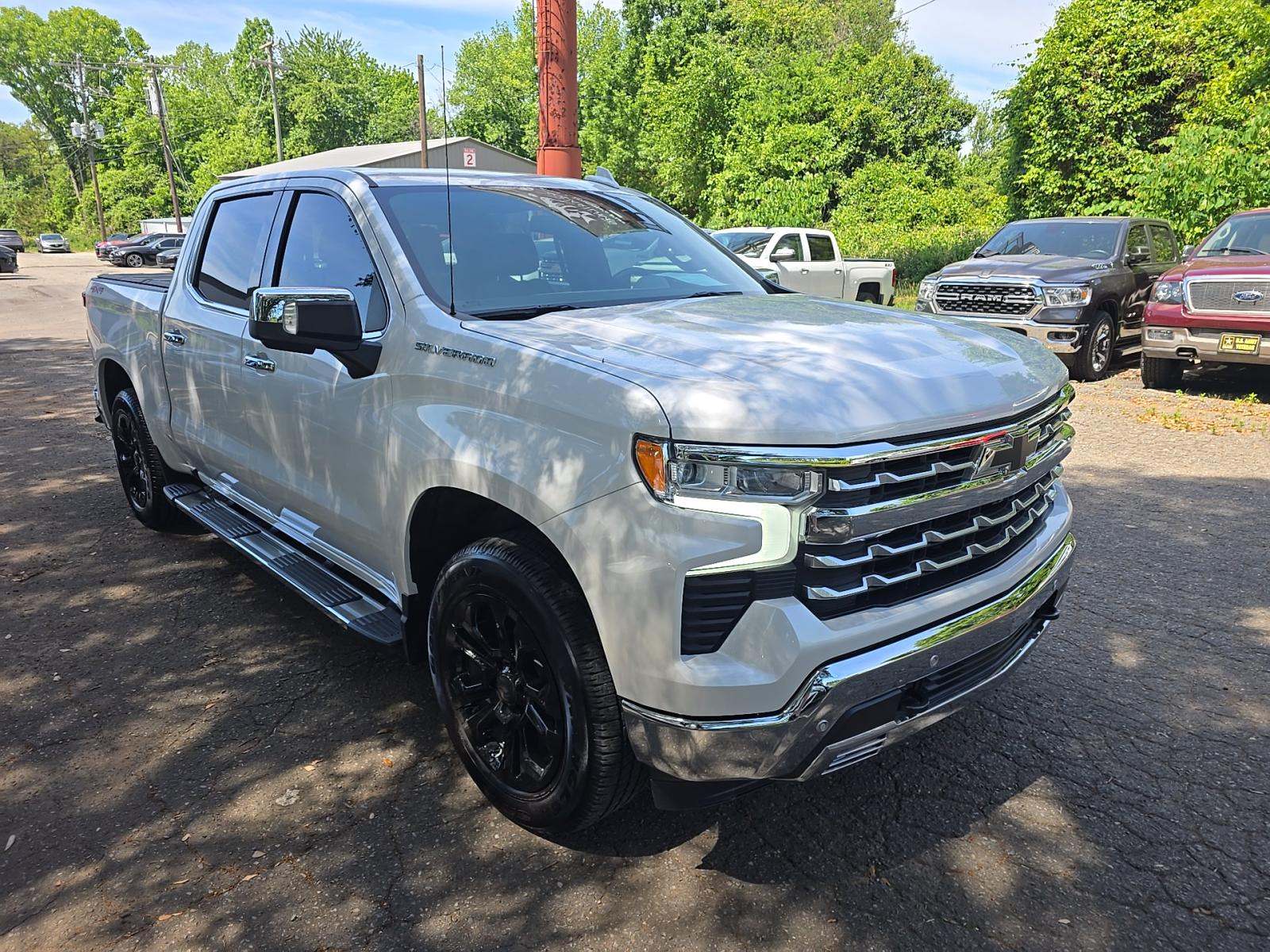 2022 Chevrolet Silverado 1500 LTZ AWD