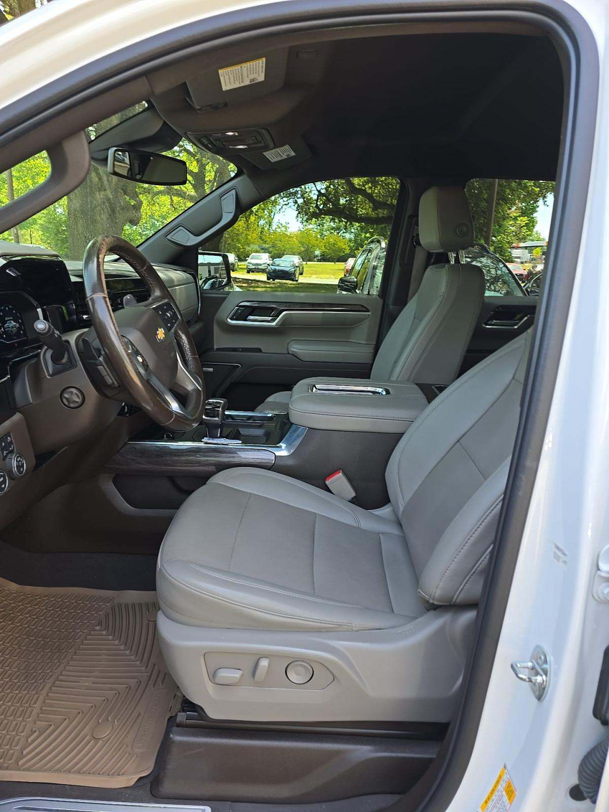 2022 Chevrolet Silverado 1500 LTZ AWD