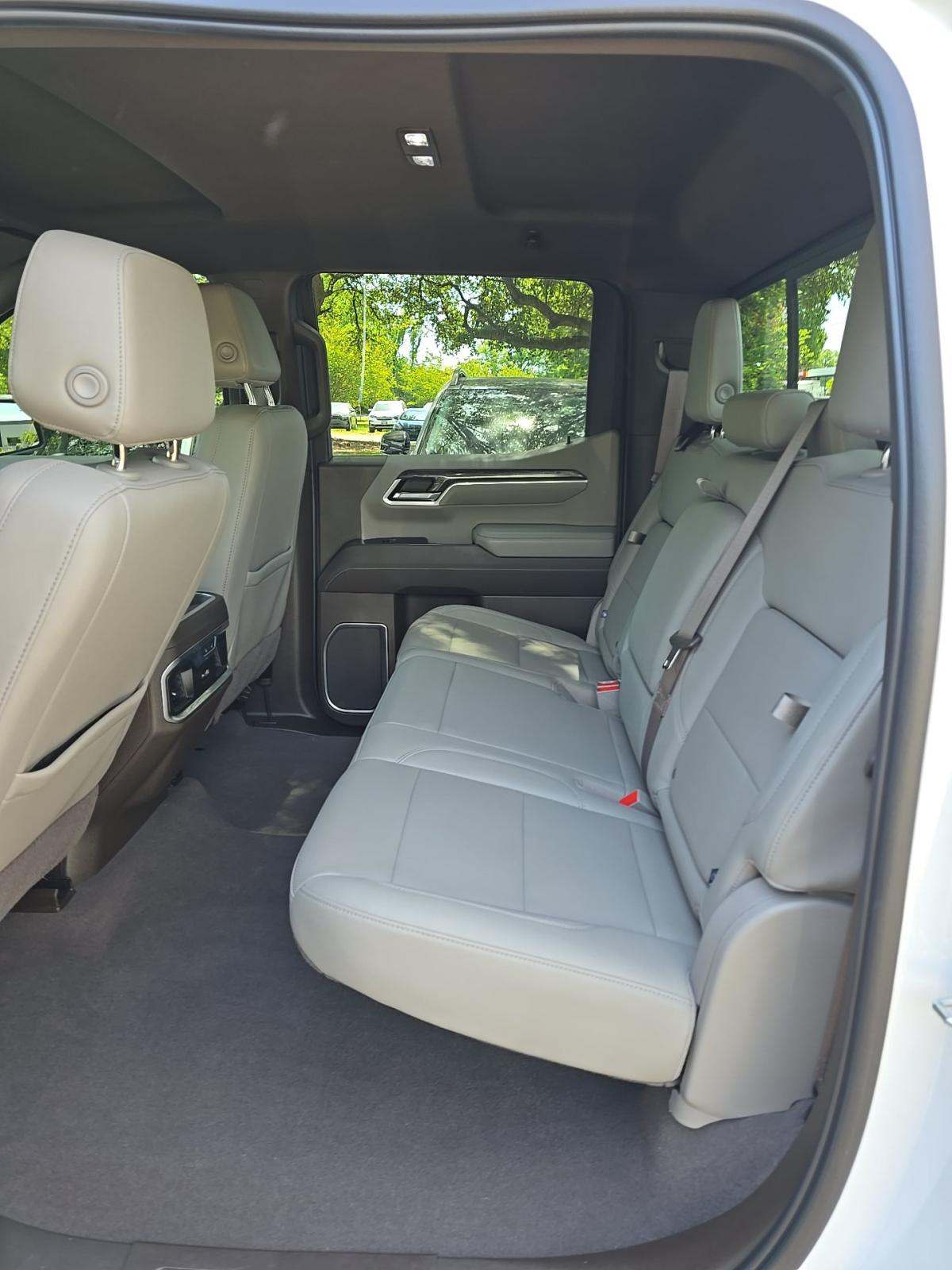 2022 Chevrolet Silverado 1500 LTZ AWD