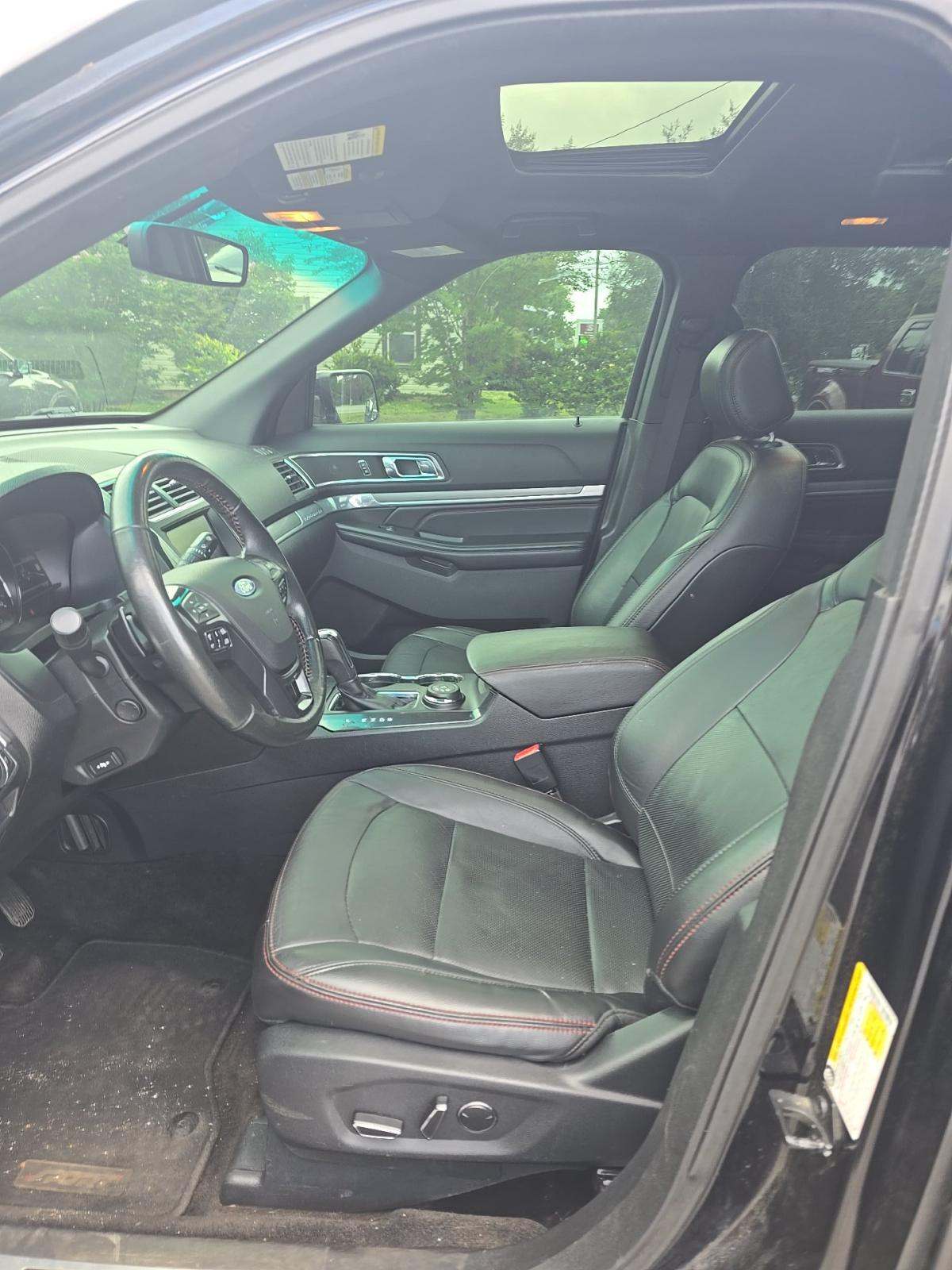 FORD EXPLORER - 2