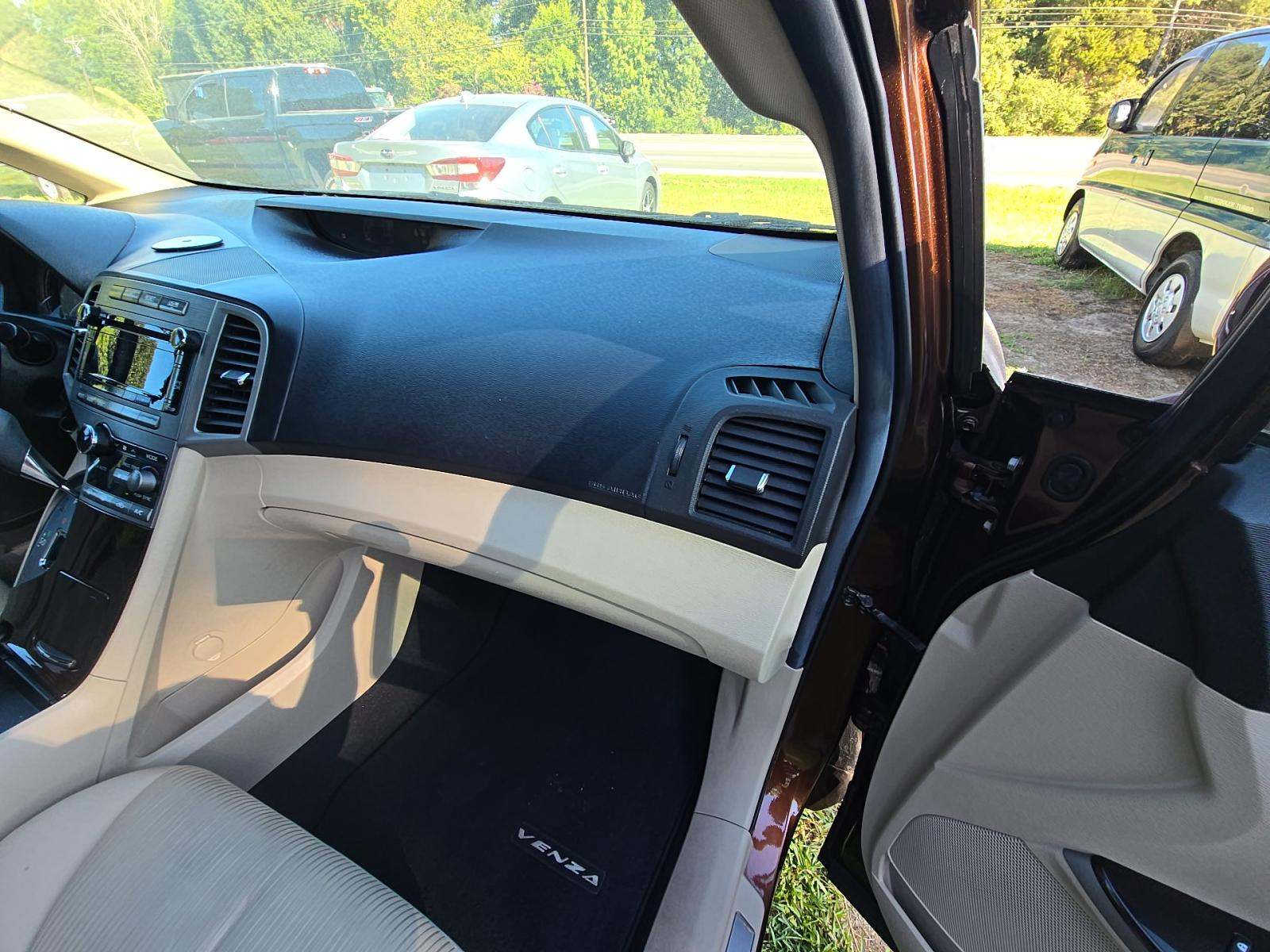 2012 Toyota Venza LE AWD