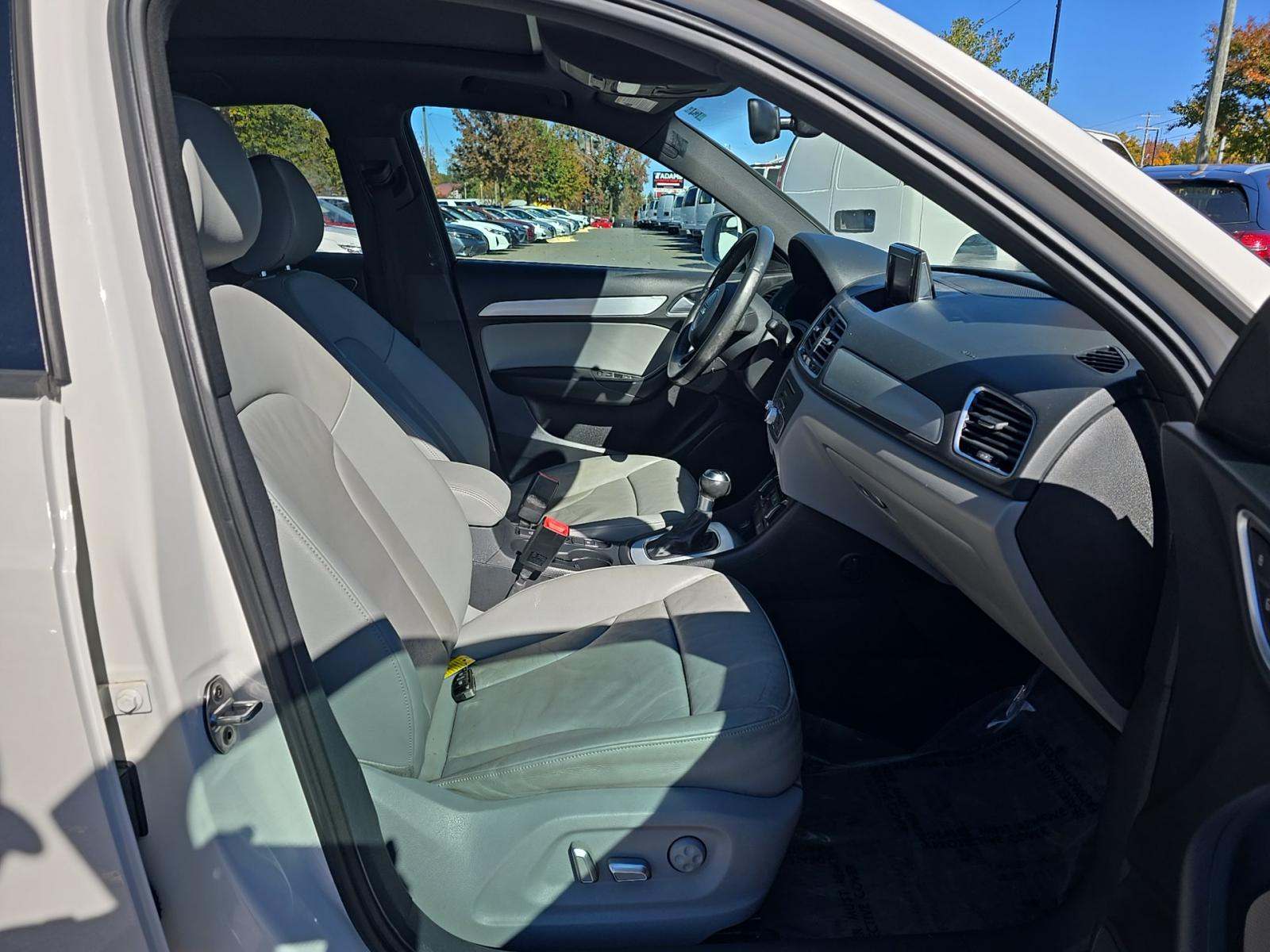 2018 Audi Q3 2.0T Sport Premium FWD