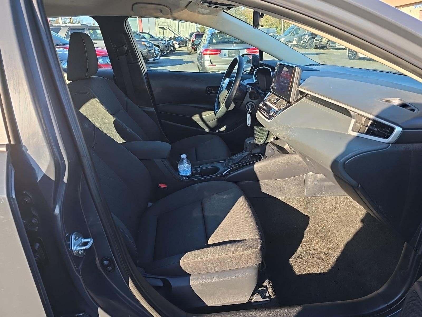 2025 Toyota Corolla LE FWD