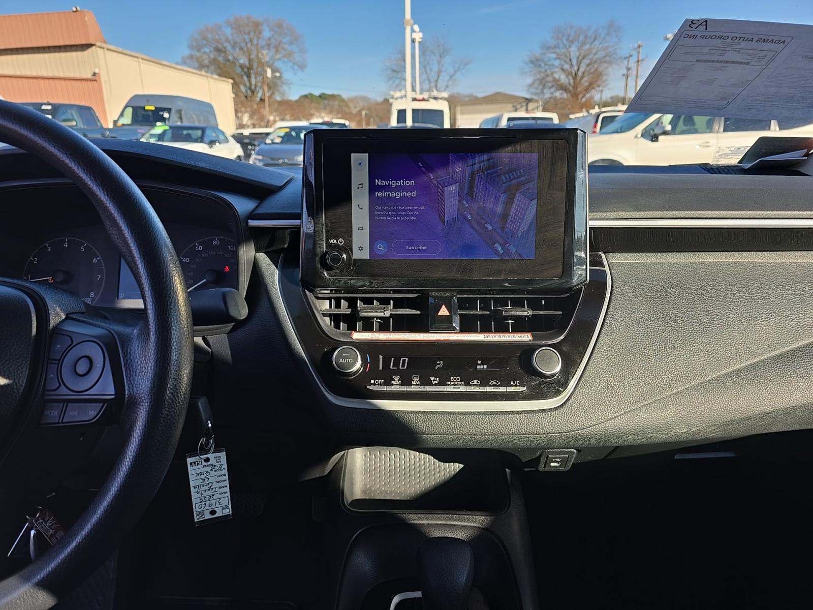 2025 Toyota Corolla LE FWD