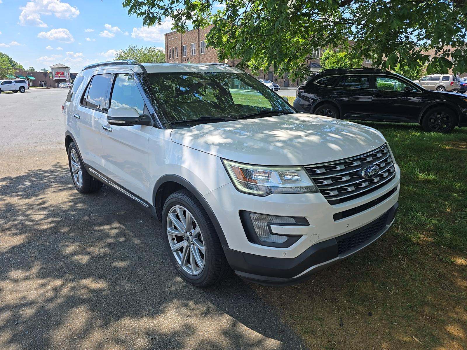 FORD EXPLORER - 4