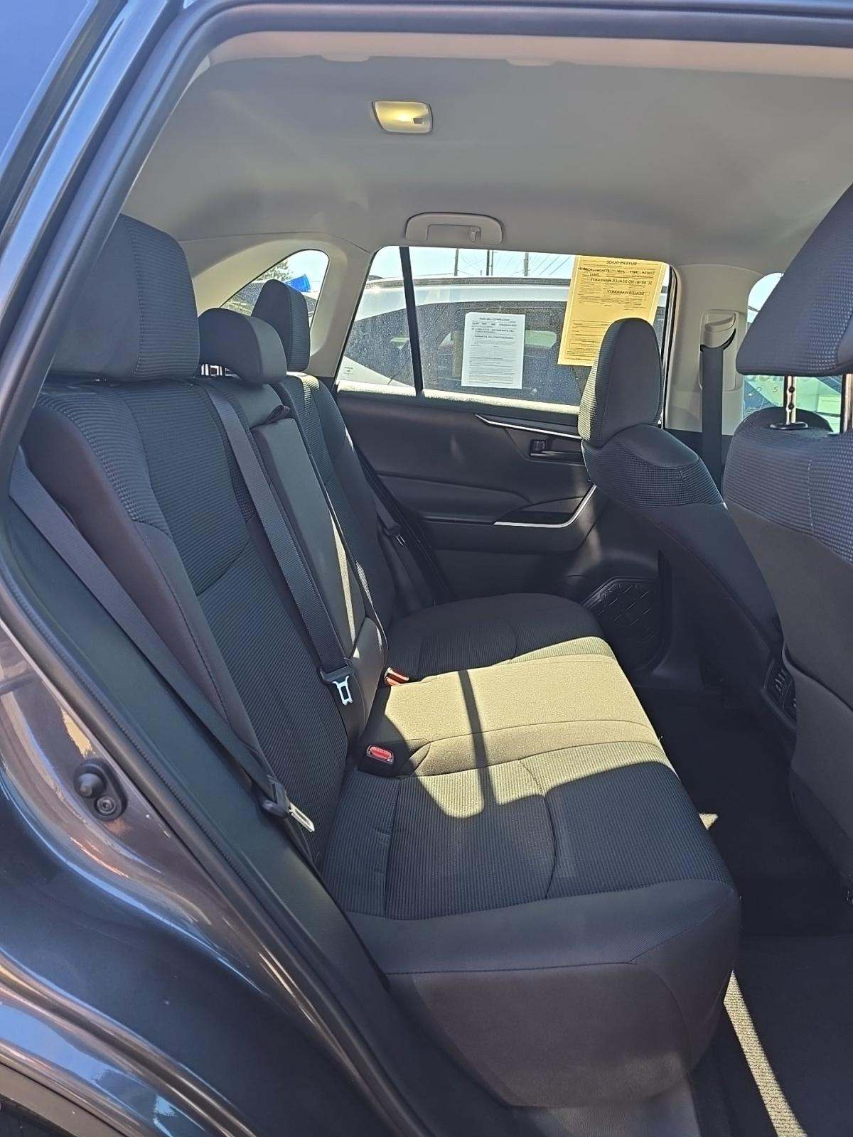 2024 Toyota RAV4 LE FWD