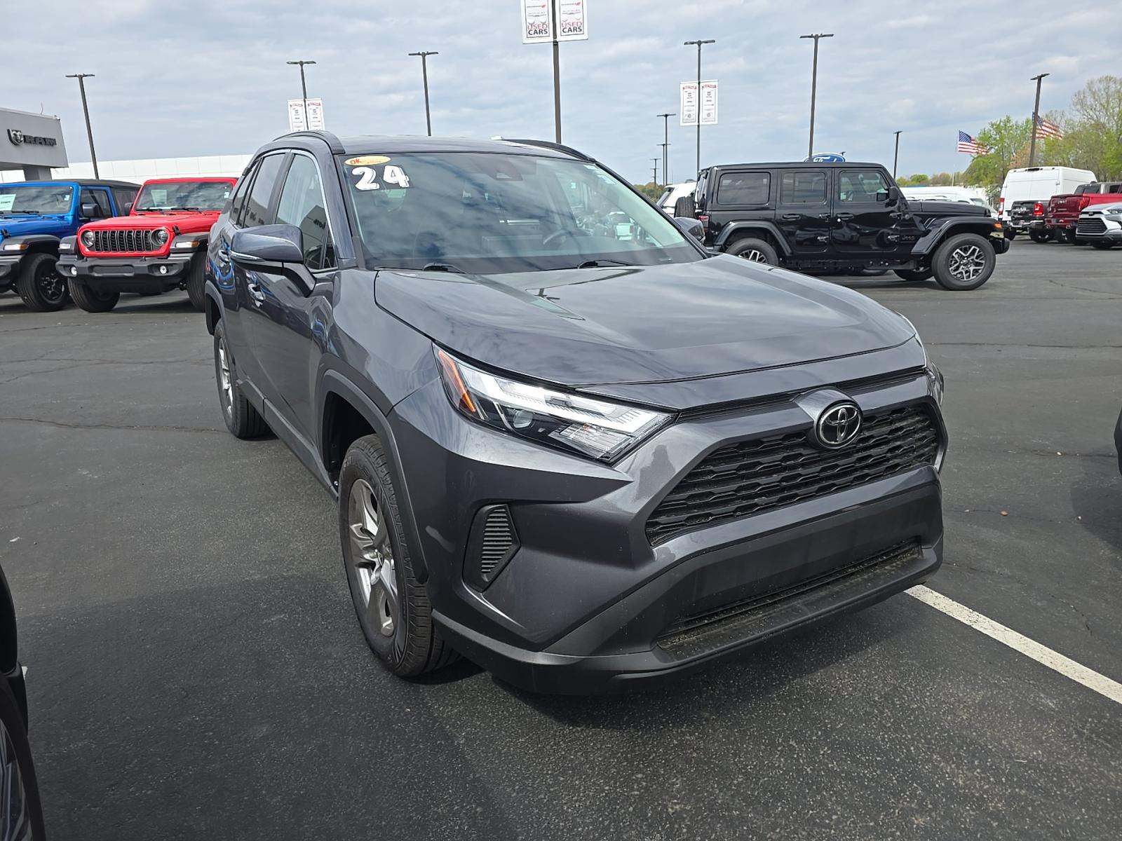 2024 Toyota RAV4 XLE FWD