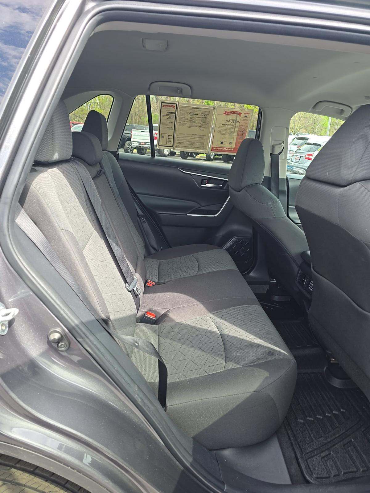 2024 Toyota RAV4 XLE FWD