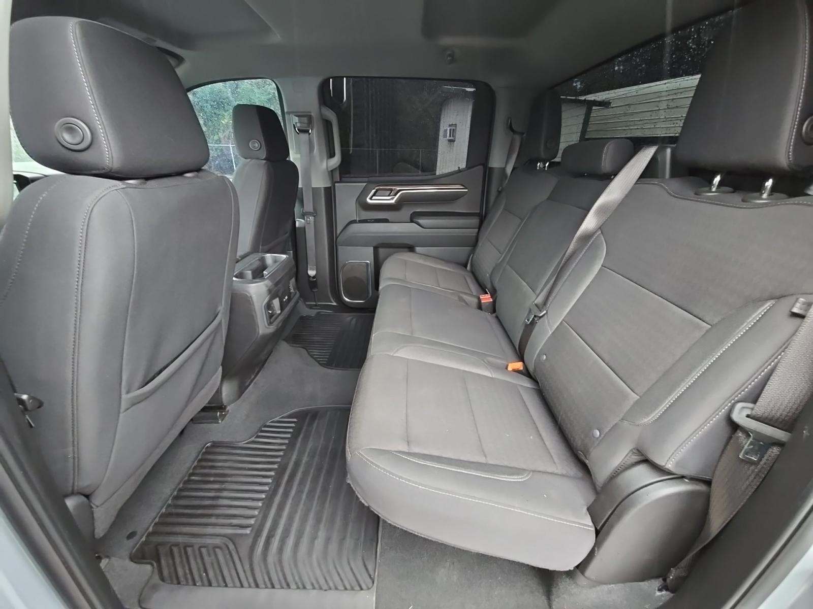 2025 Chevrolet Silverado 1500 RST AWD