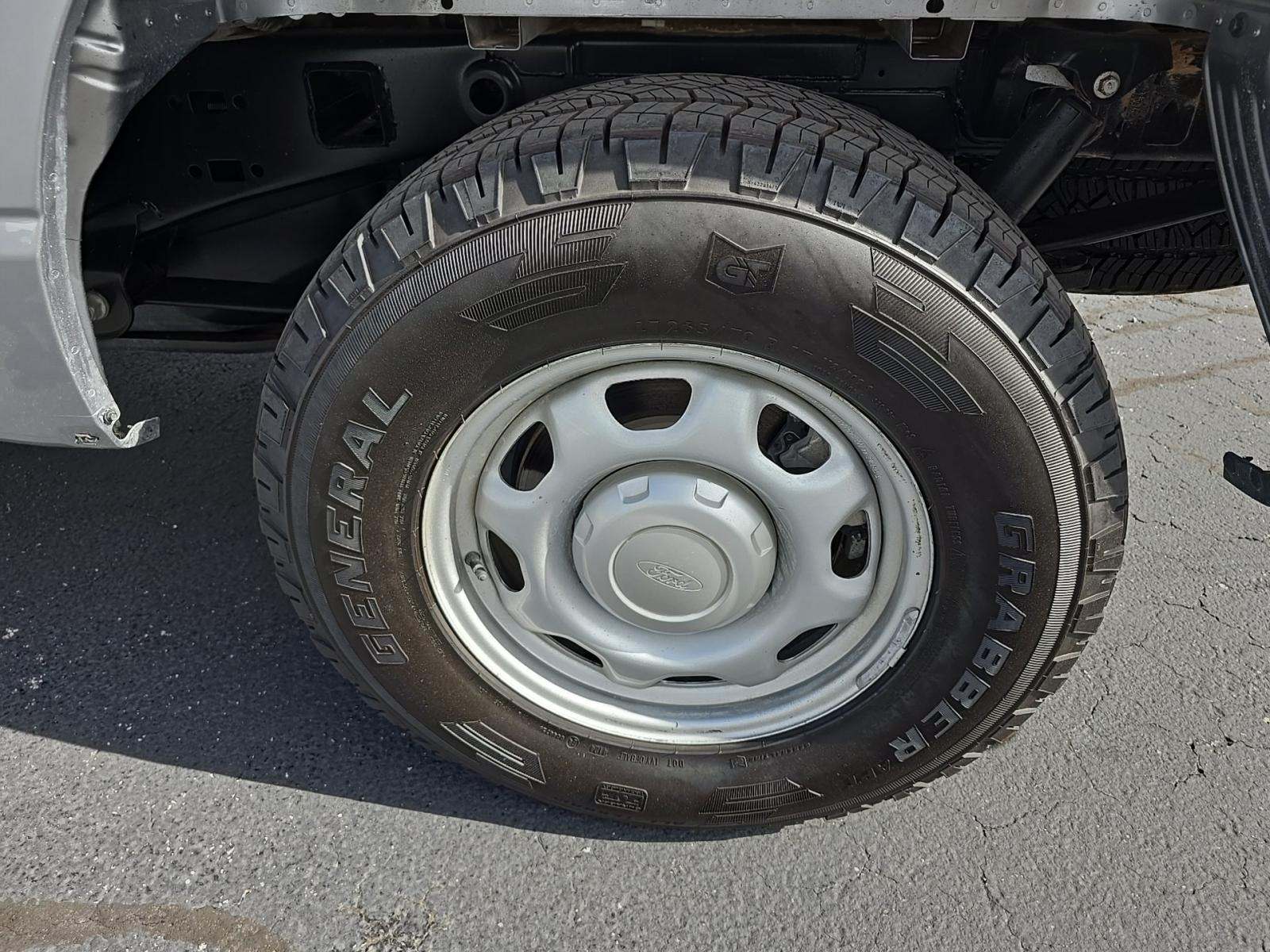 2022 Ford F-150 XL AWD