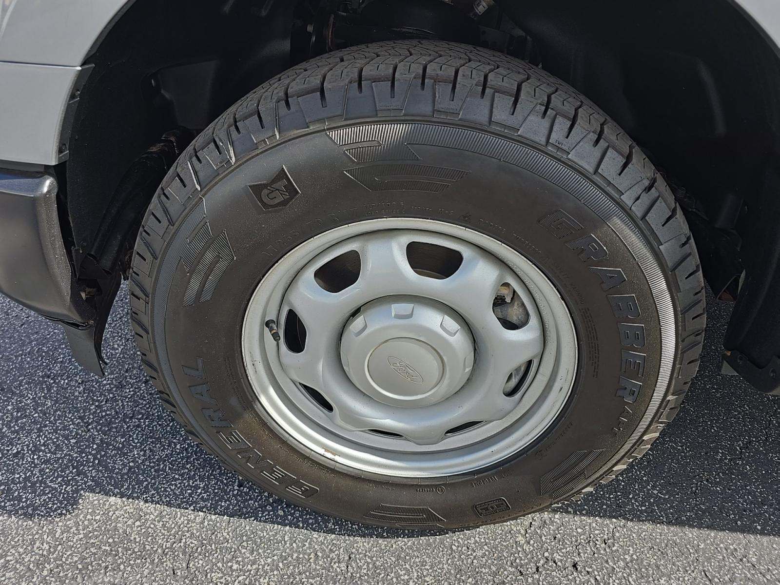 2022 Ford F-150 XL AWD