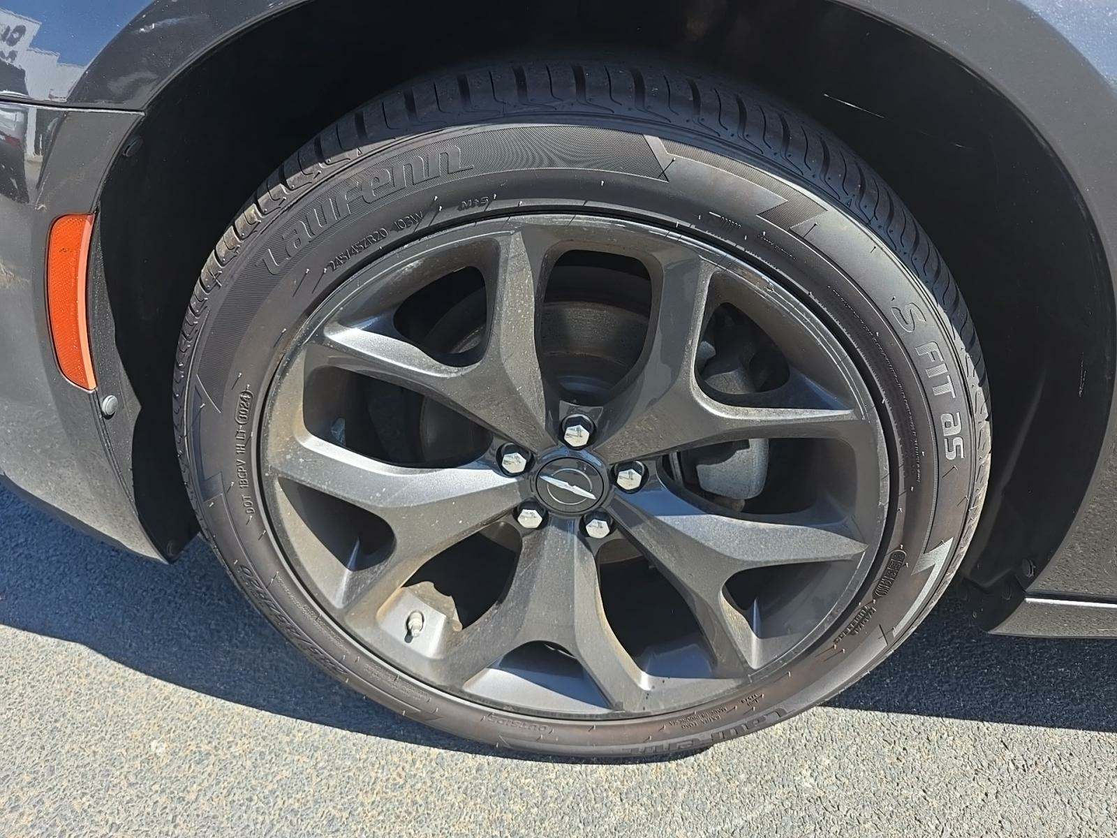 2023 Chrysler 300 300S RWD