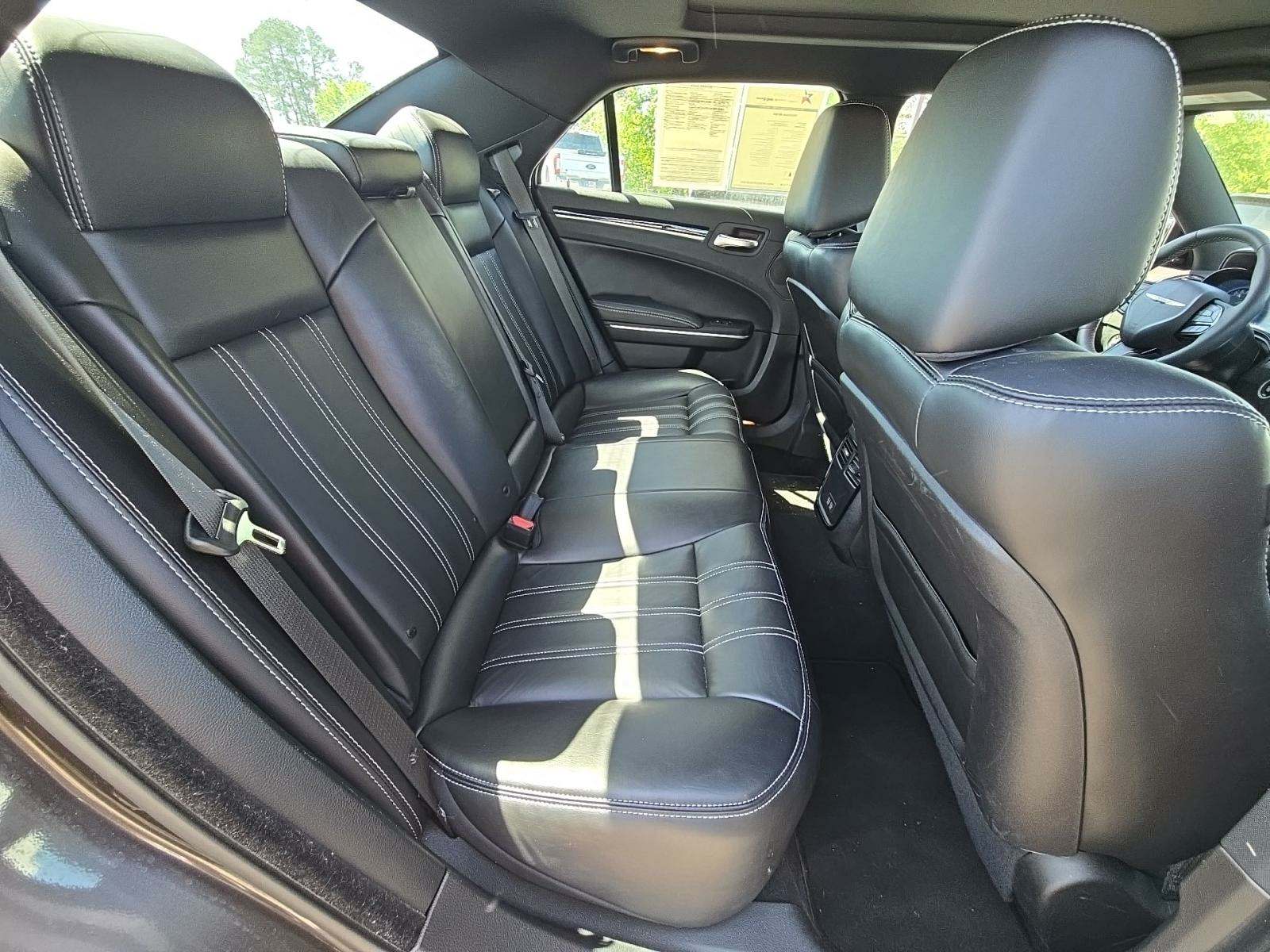 2023 Chrysler 300 300S RWD