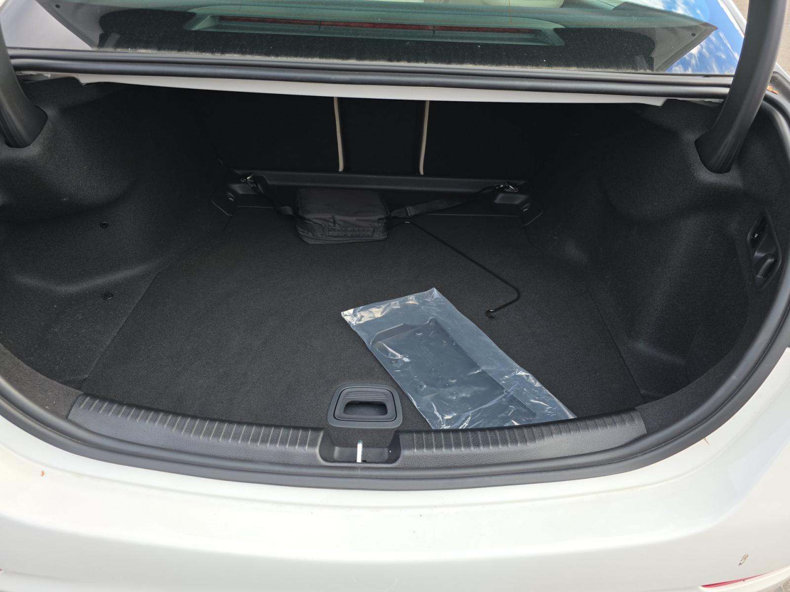 2023 Mercedes-Benz C-Class C 300 RWD