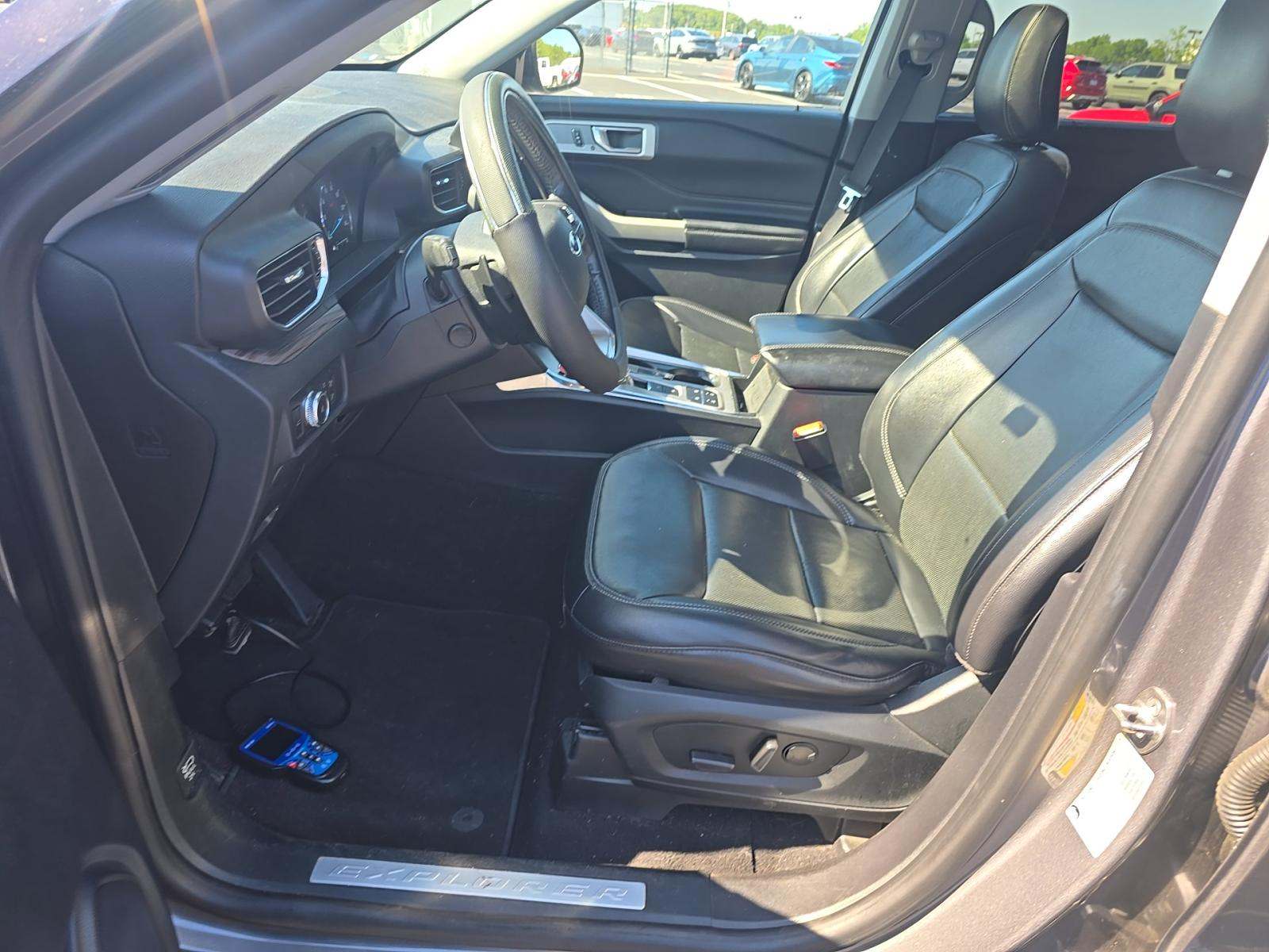 FORD EXPLORER - 2