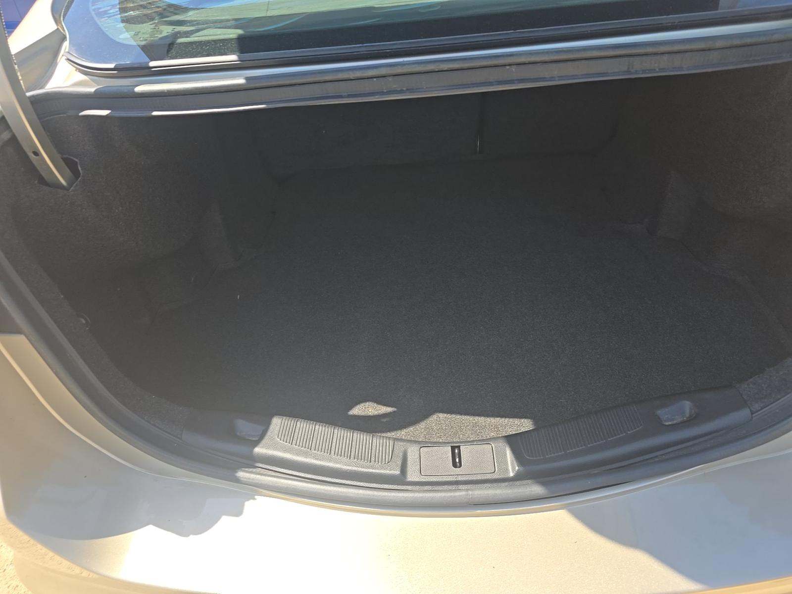 FORD FUSION - 10