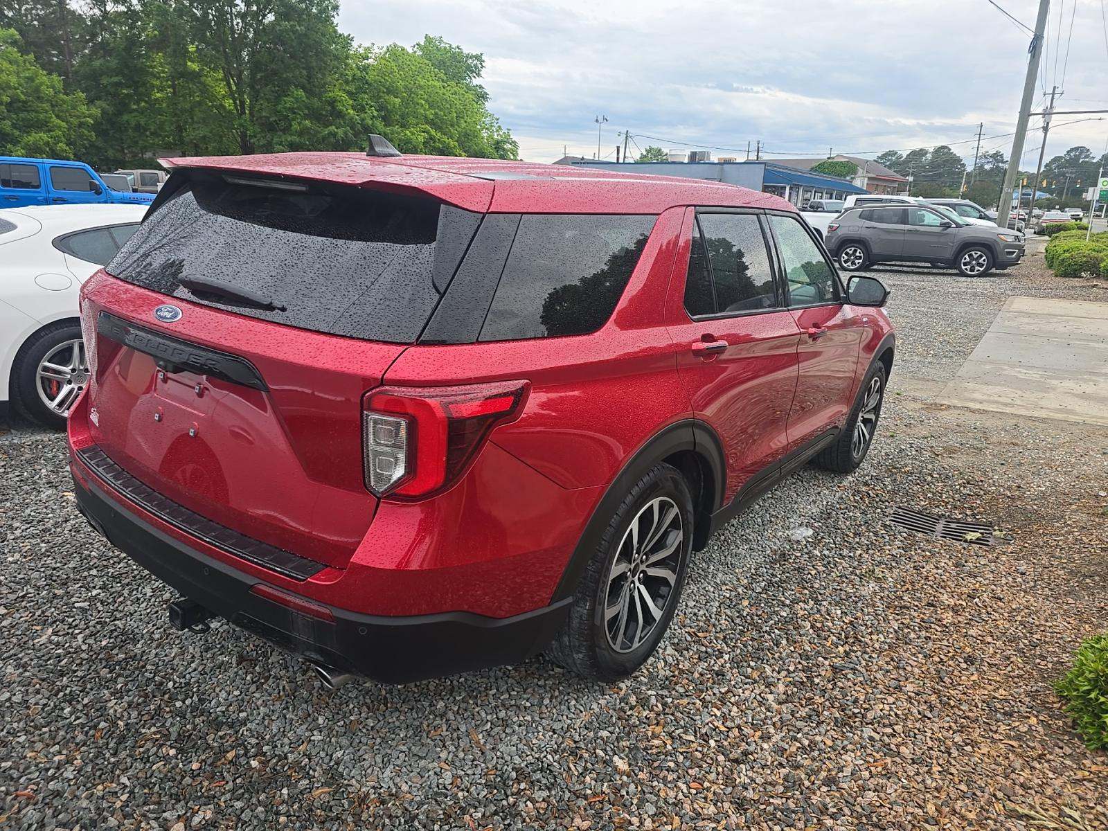 FORD EXPLORER - 3