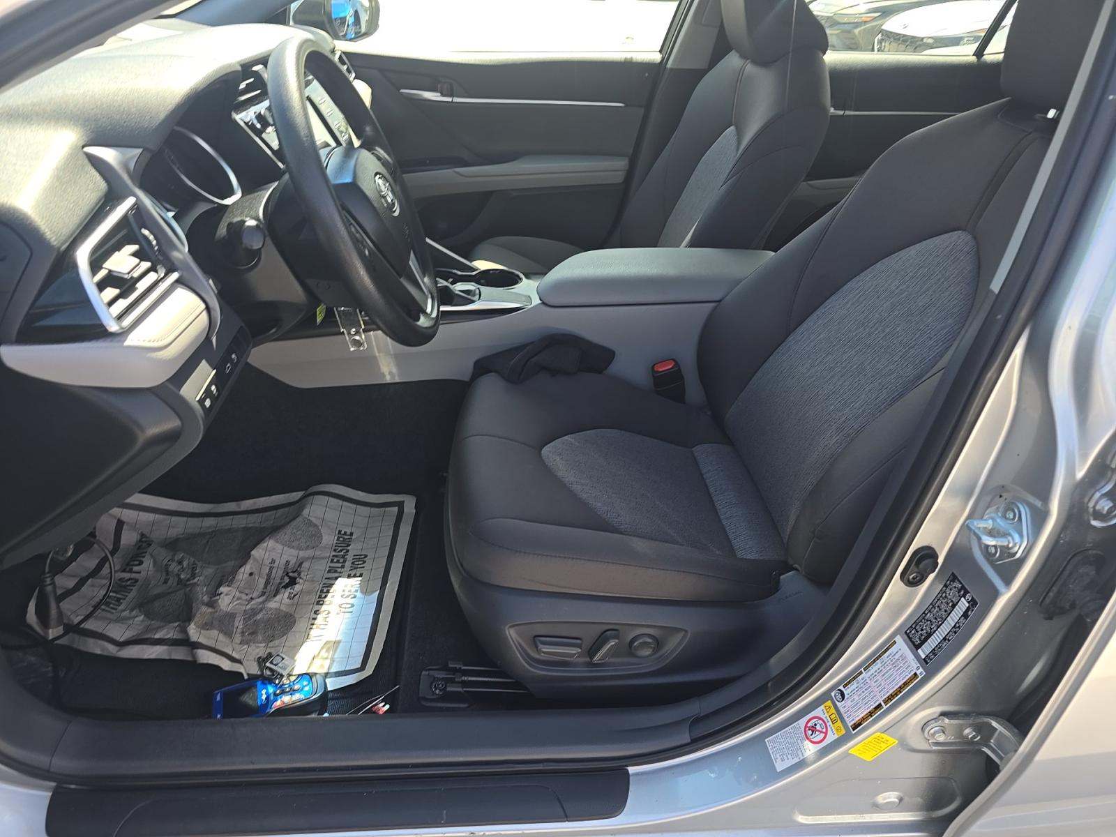 2018 Toyota Camry LE FWD