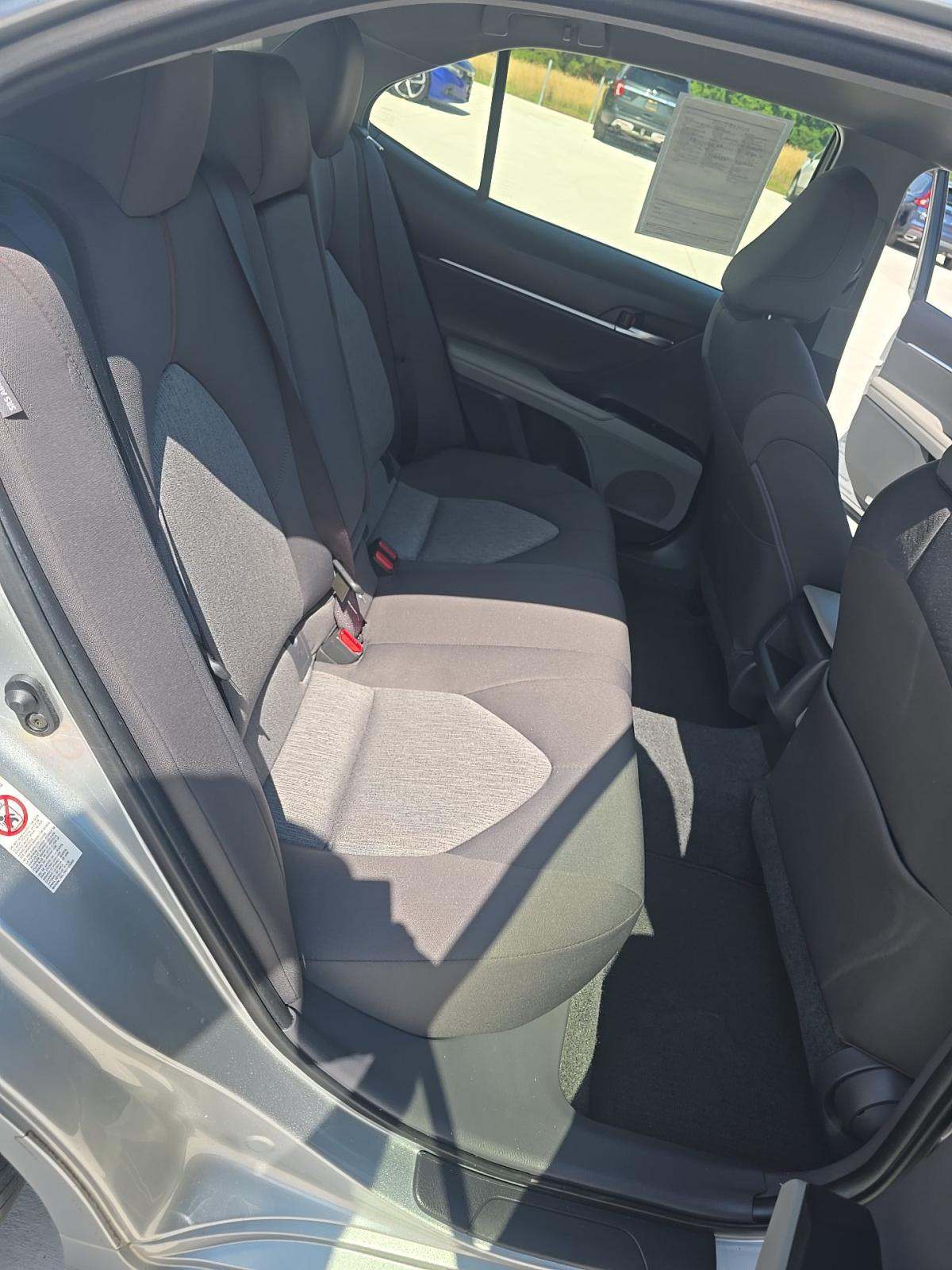 2018 Toyota Camry LE FWD