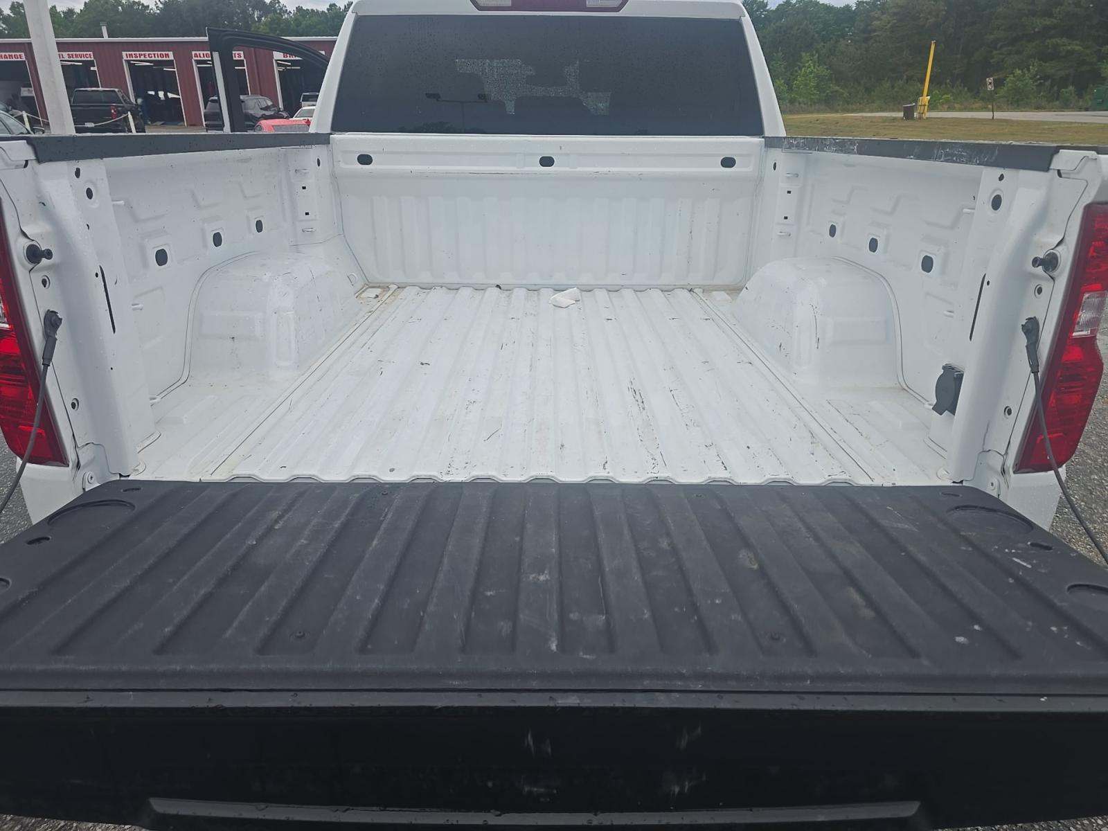 2025 Chevrolet Silverado 1500 LT RWD