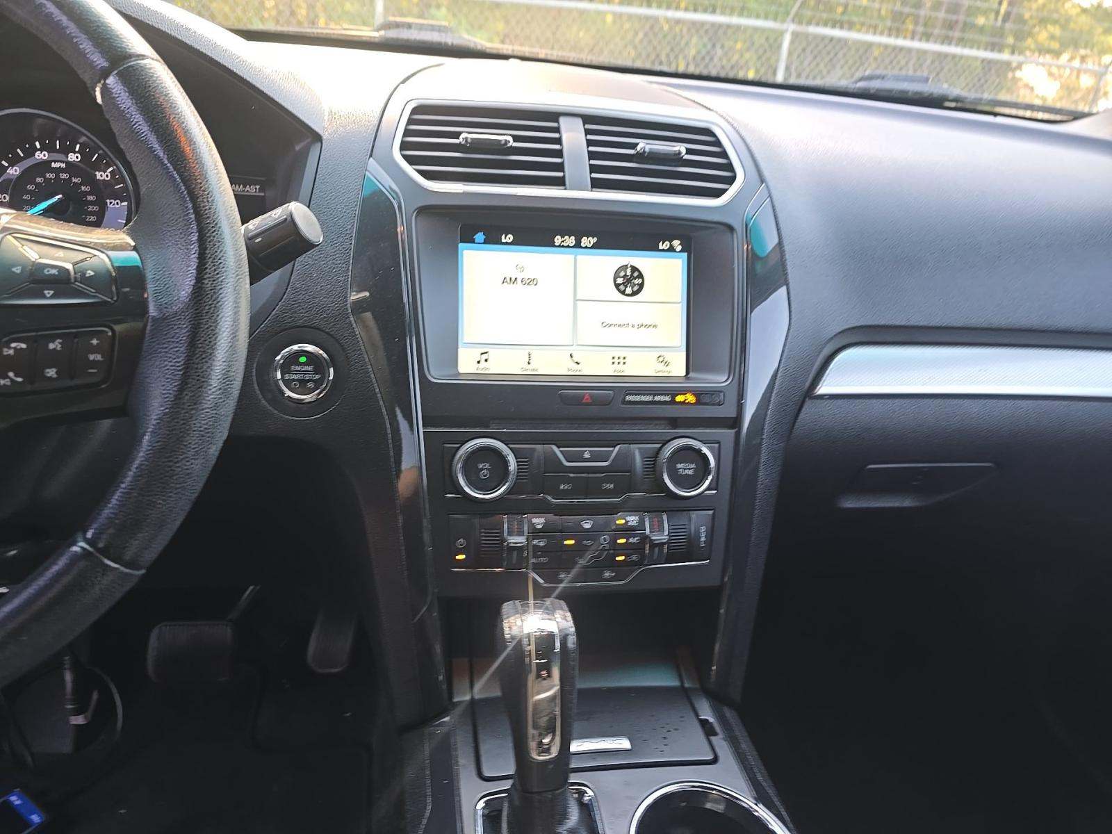 FORD EXPLORER - 6