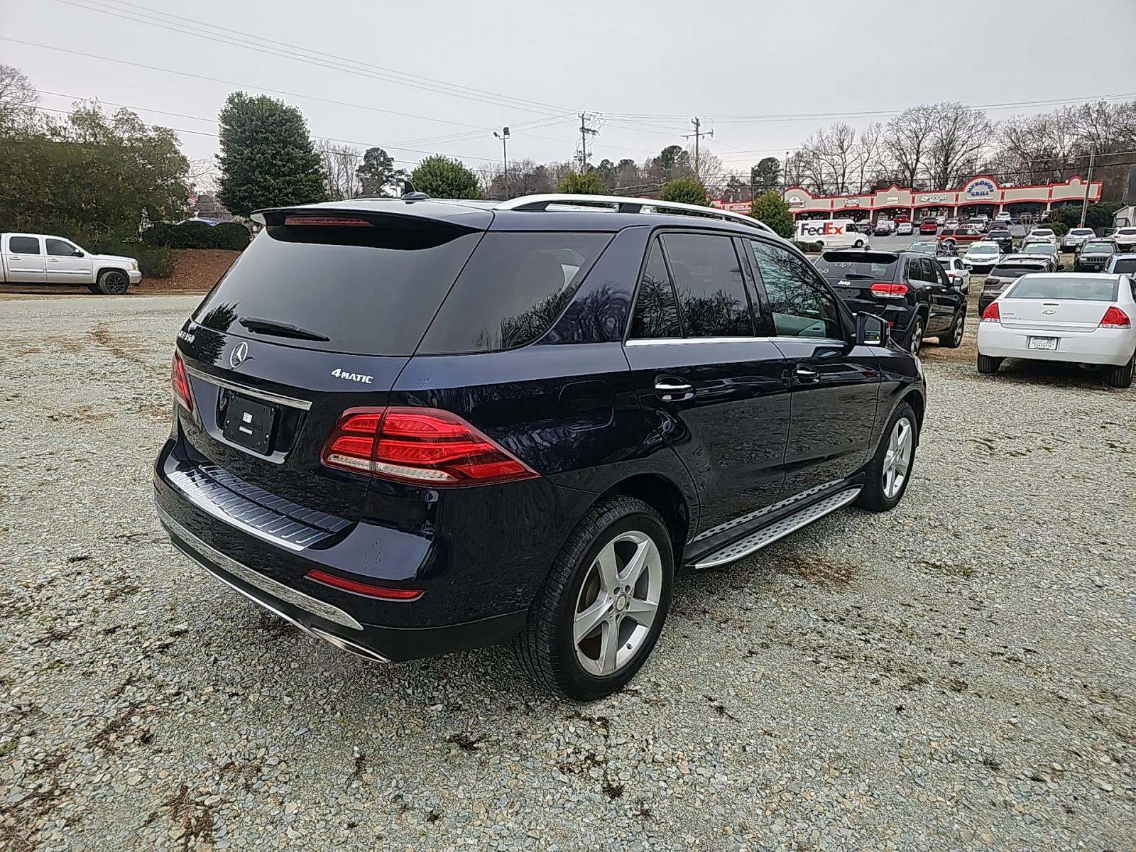 Mercedes-Benz GLE 350 4MATIC снимка Mercedes-Benz GLE 350 4MATIC