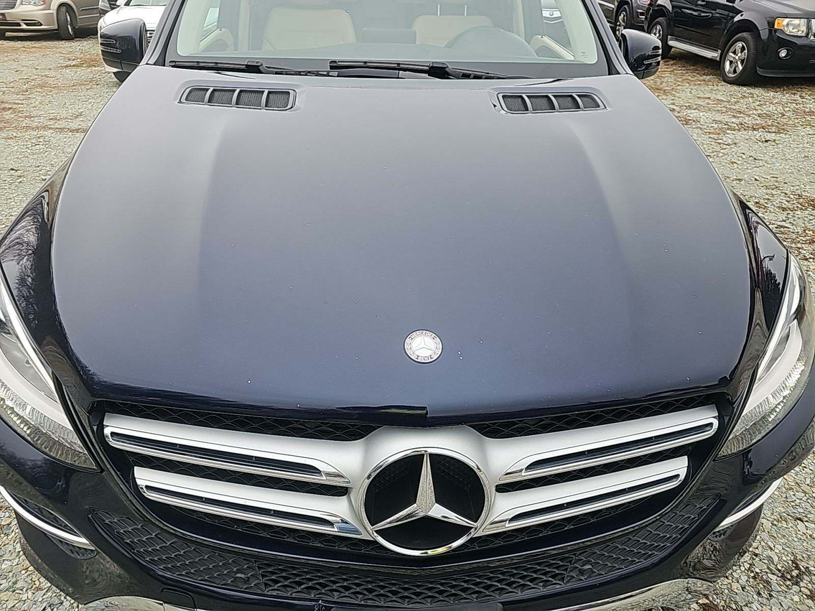 Mercedes-Benz GLE 350 4MATIC снимка Mercedes-Benz GLE 350 4MATIC
