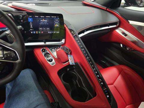 CHEVROLET STINGRAY - 10