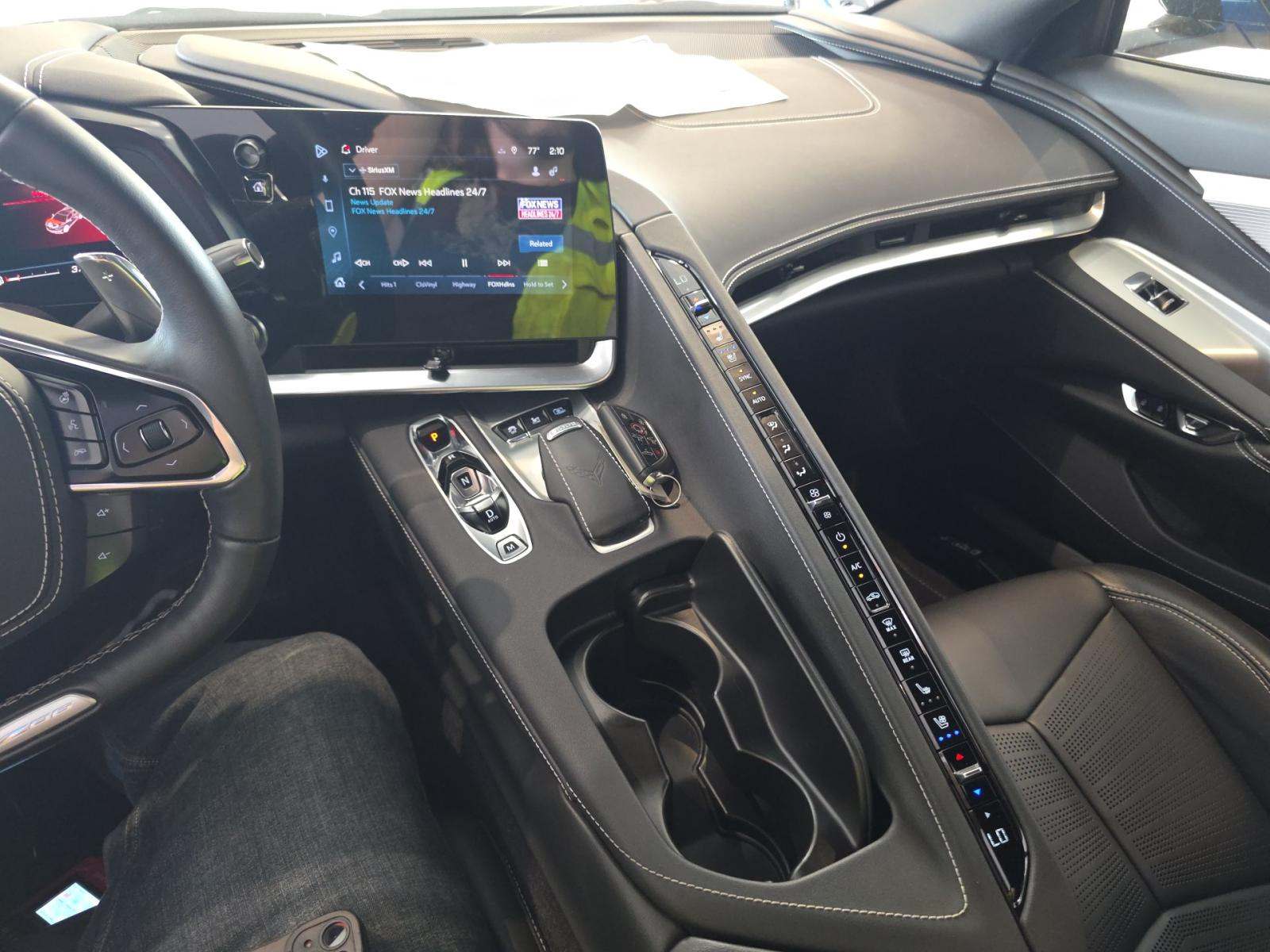 CHEVROLET CORVETTE - 10