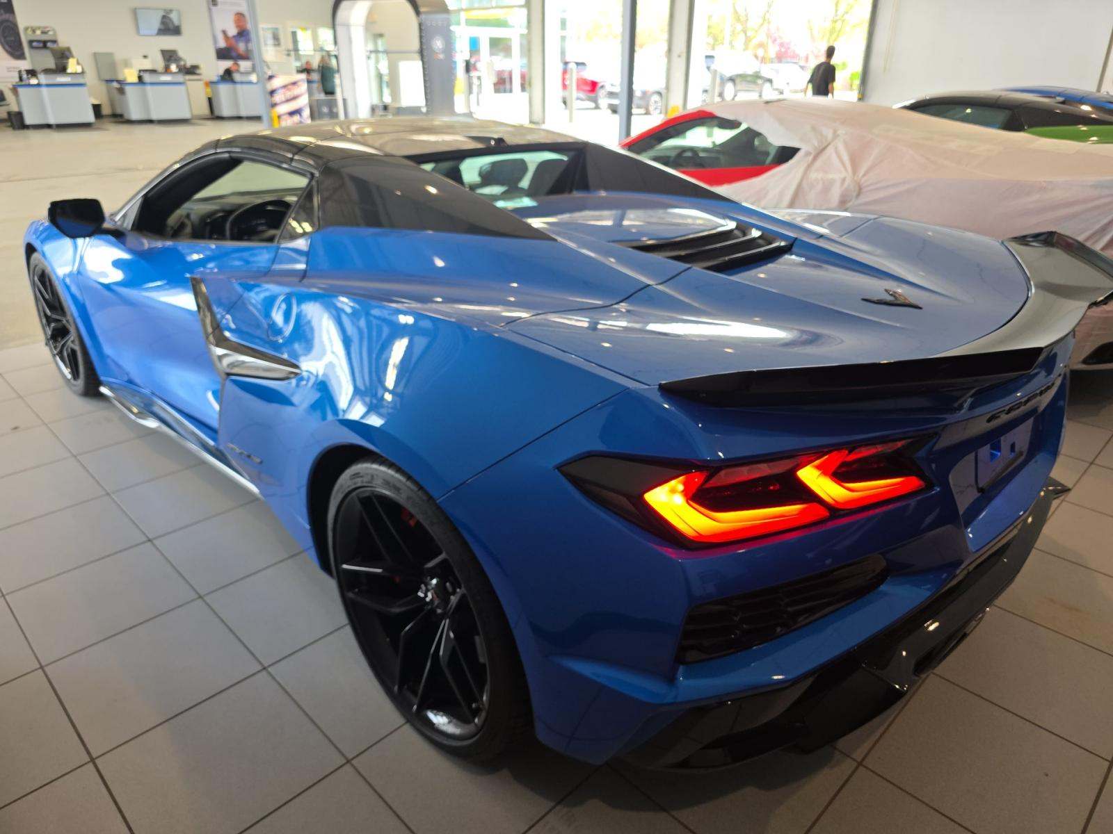 CHEVROLET CORVETTE - 2