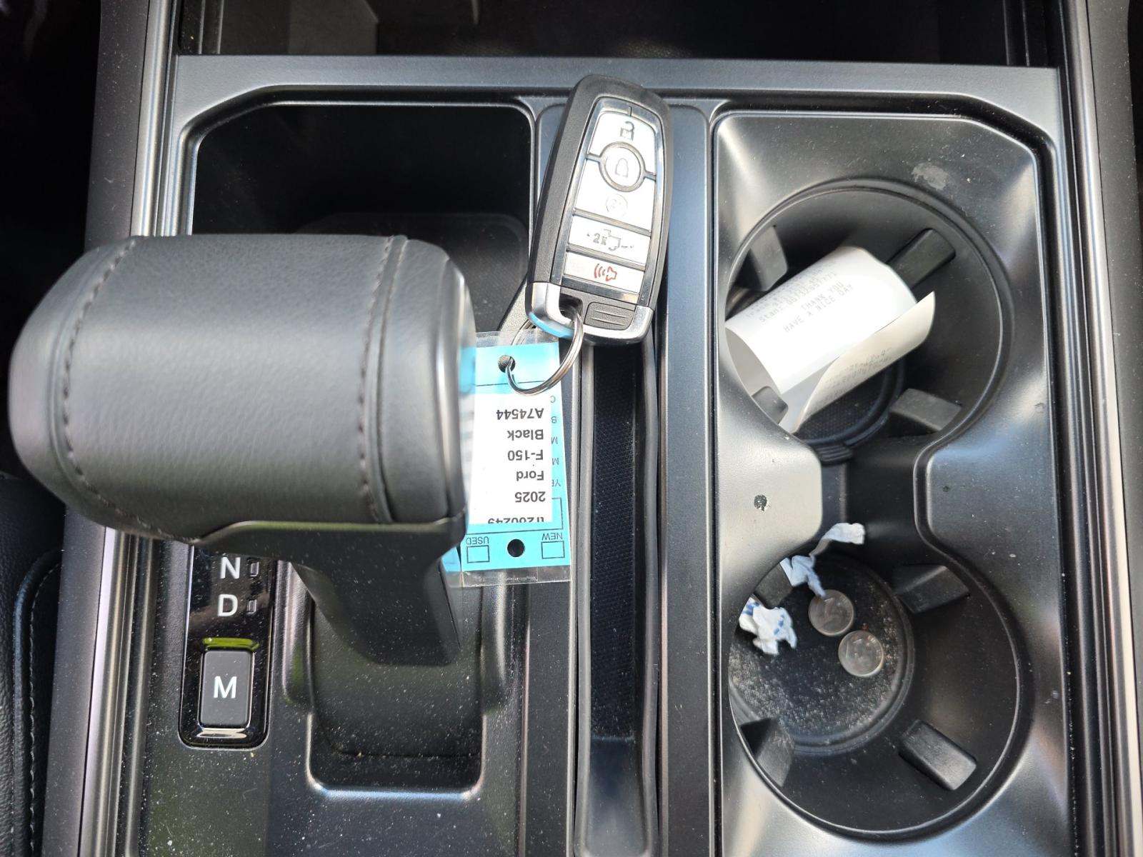 FORD F-150 - 4