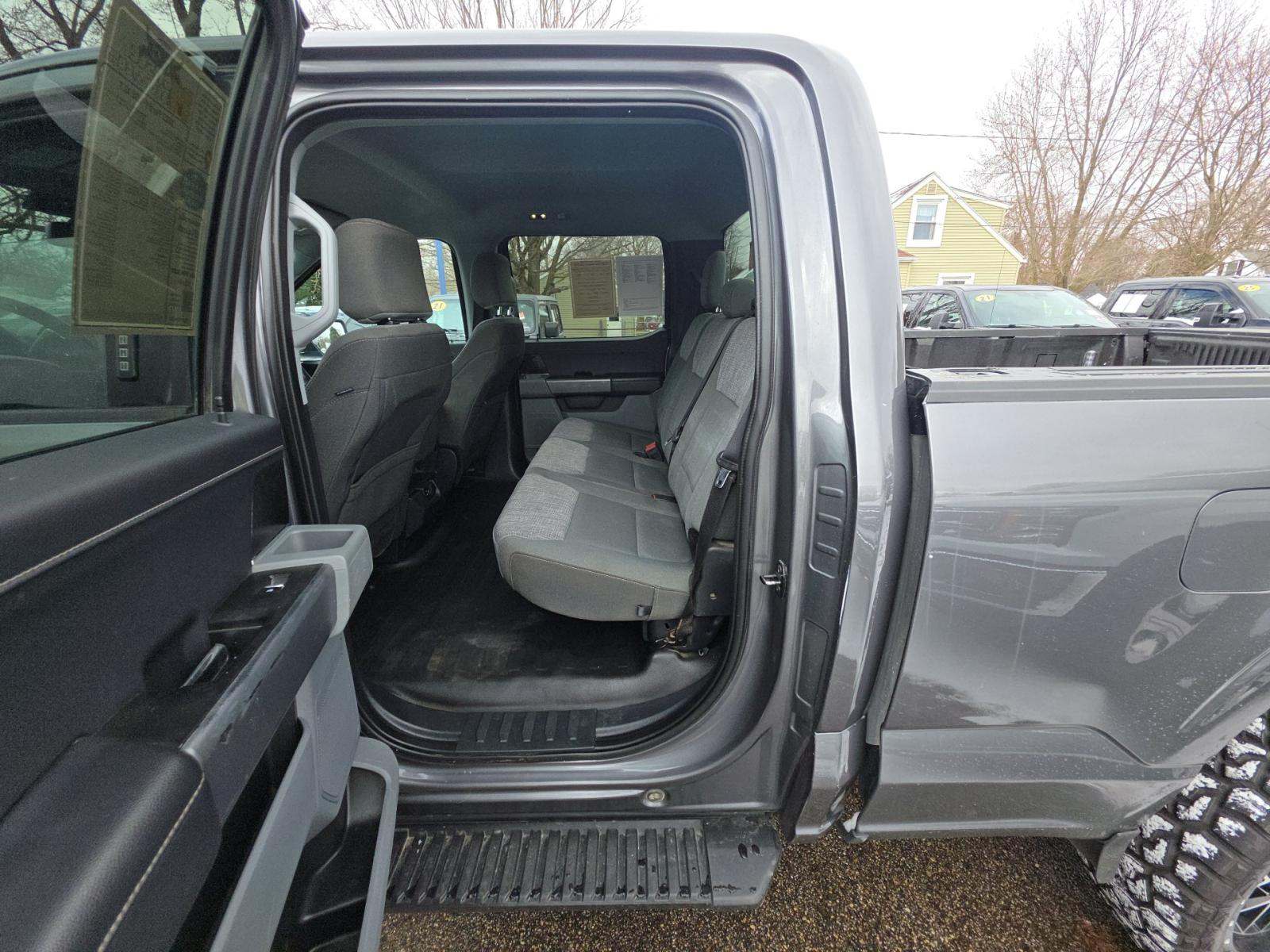 2023 Ford F-150 XLT AWD