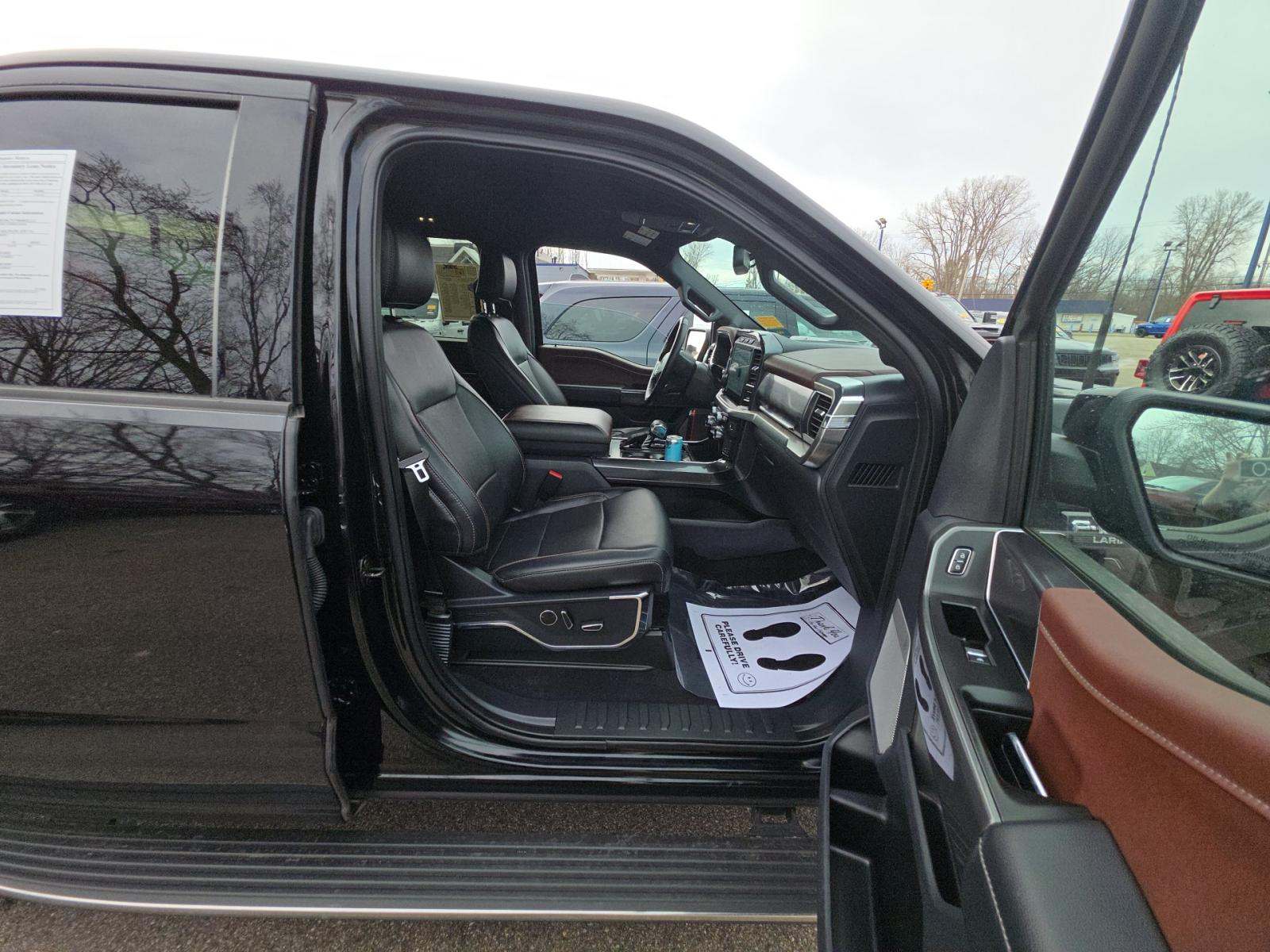 2023 Ford F-150 Lariat AWD