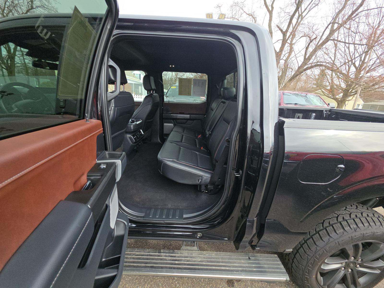 2023 Ford F-150 Lariat AWD