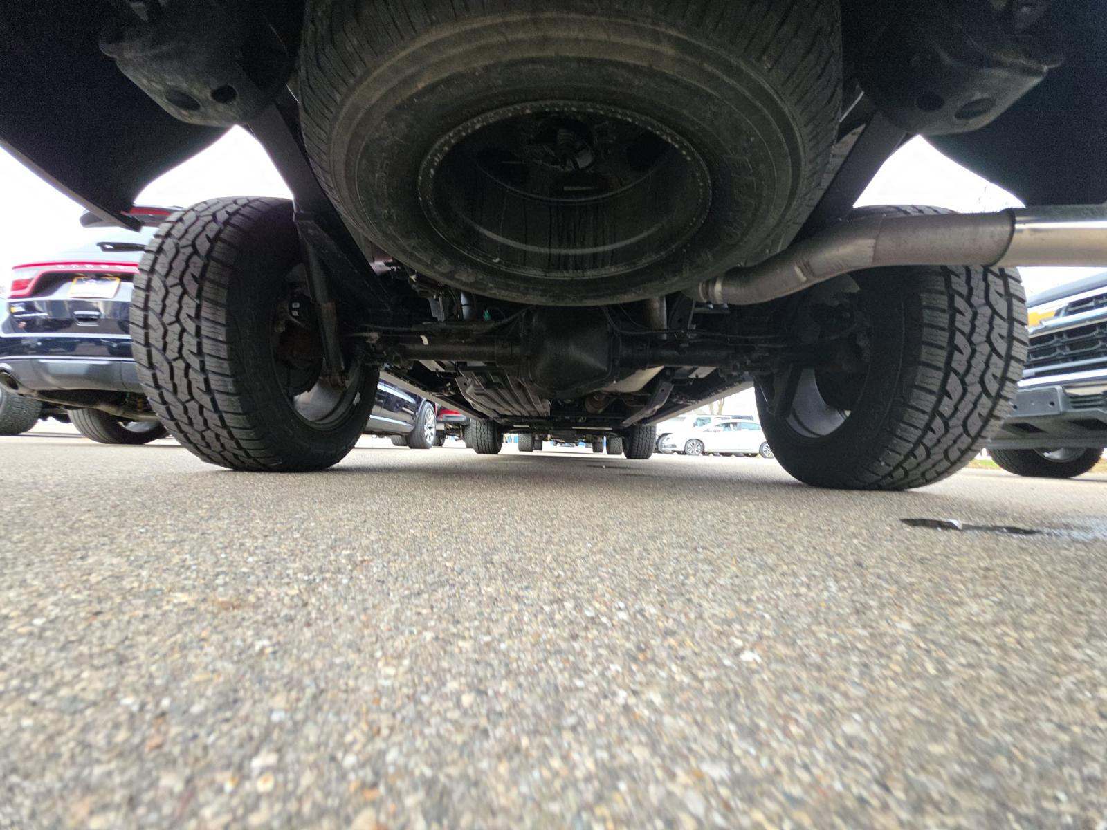 2023 Ford F-150 Lariat AWD