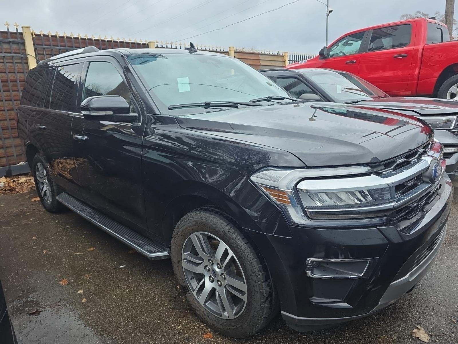 FORD EXPEDITION - 4