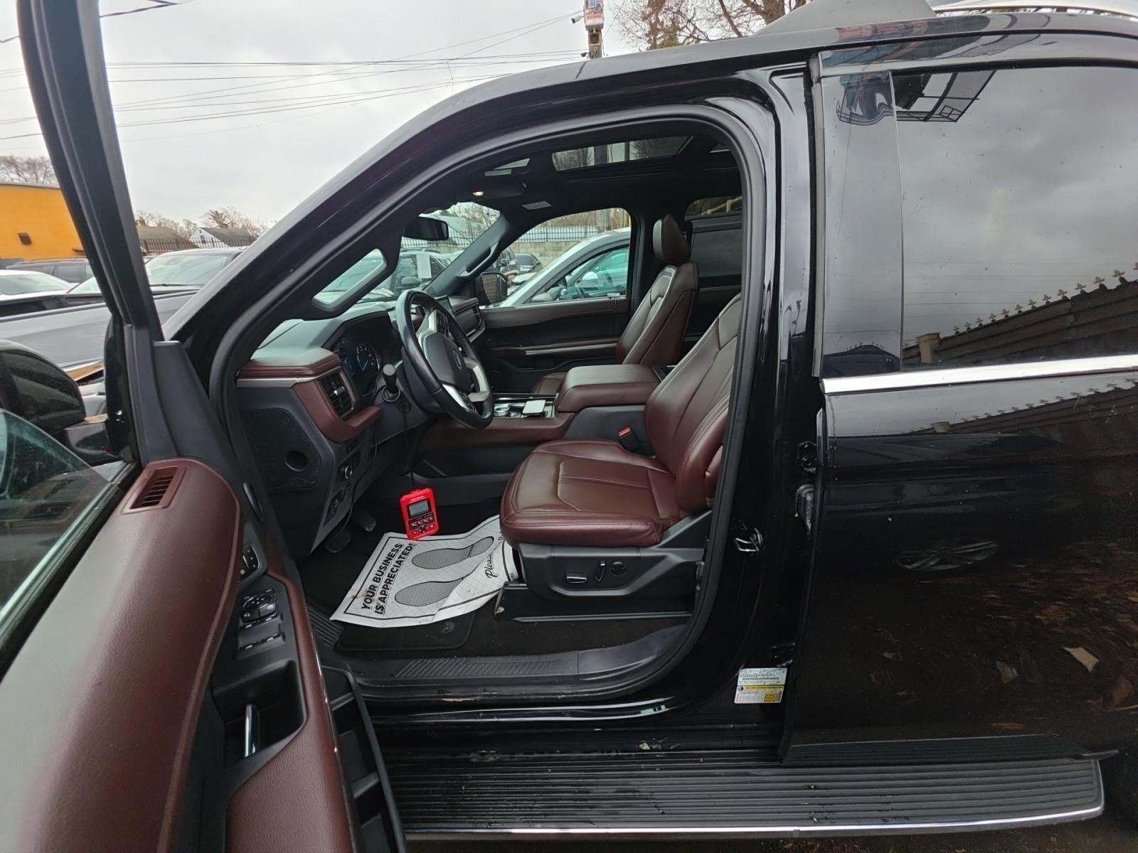 FORD EXPEDITION - 6