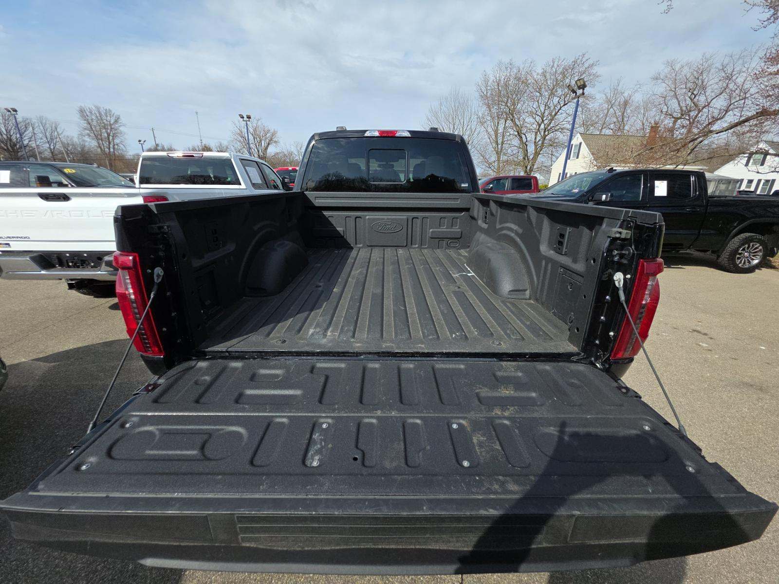 2025 Ford F-150 XLT AWD