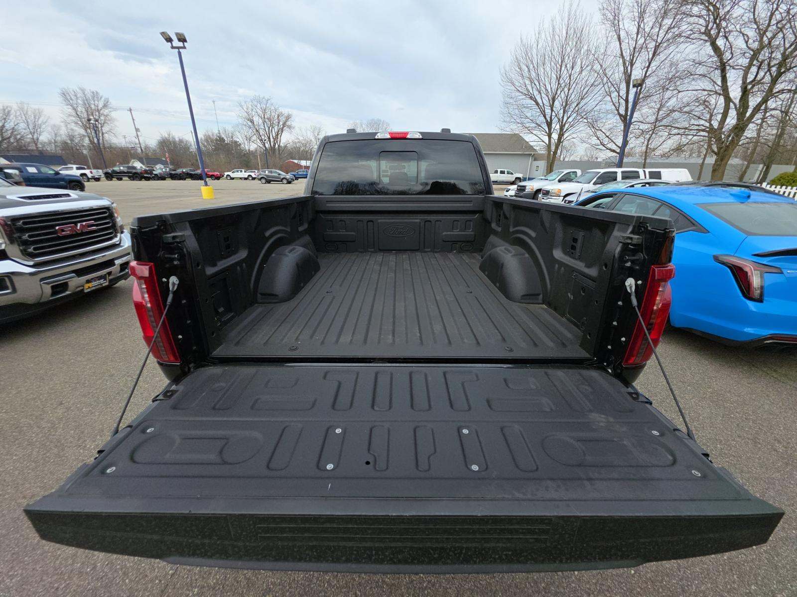 2025 Ford F-150 XLT AWD