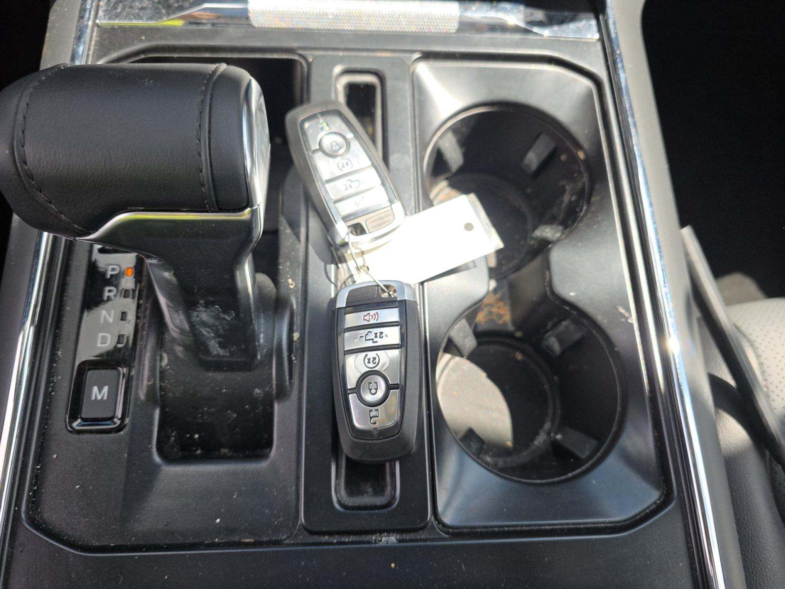 FORD F-150 - 4