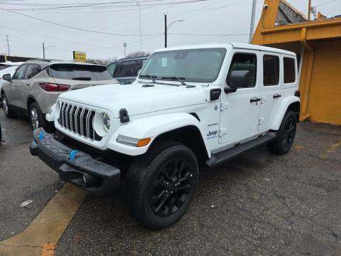 JEEP 4XE SAHARA - 1