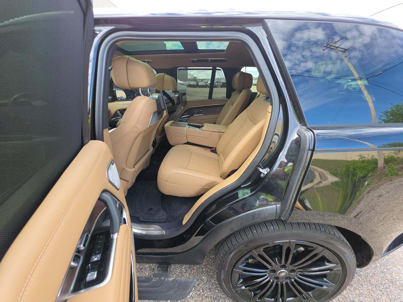 2024 Land Rover Range Rover Autobiography AWD