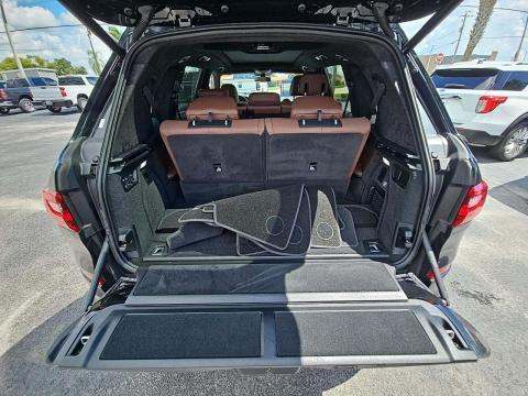 2022 BMW X7 xDrive40i AWD