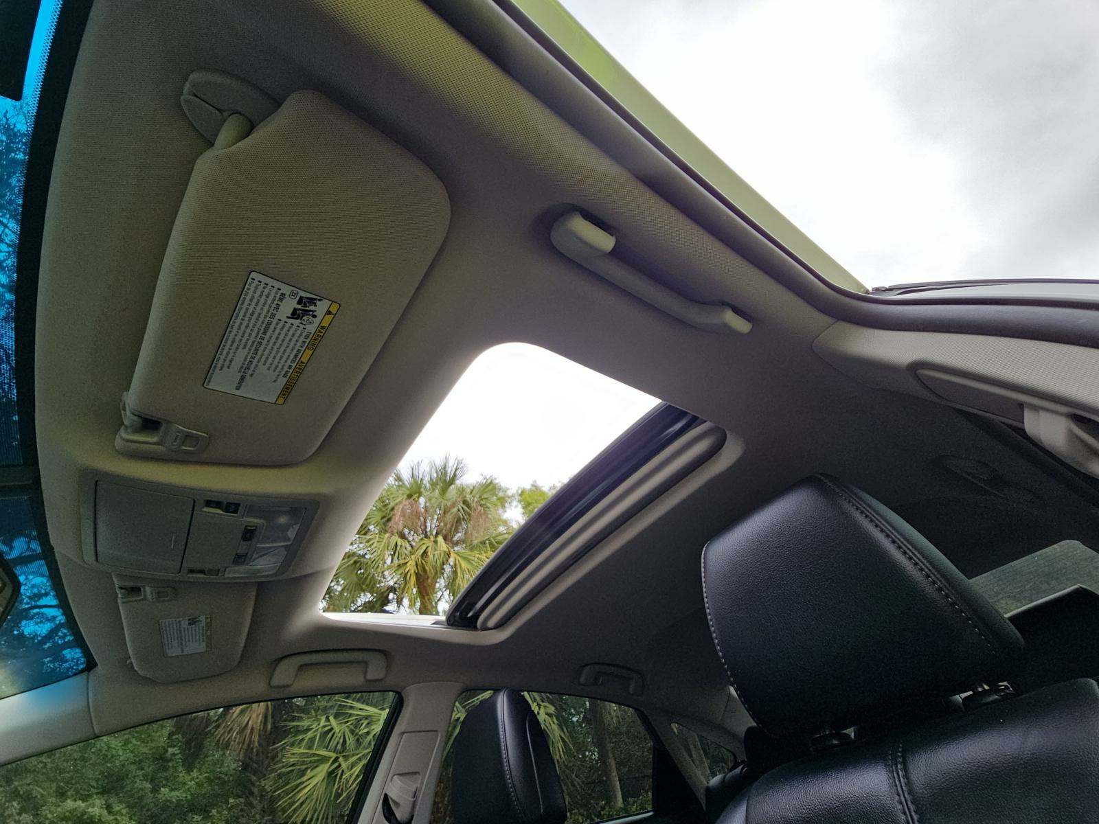 2016 Toyota Avalon XLE Premium FWD