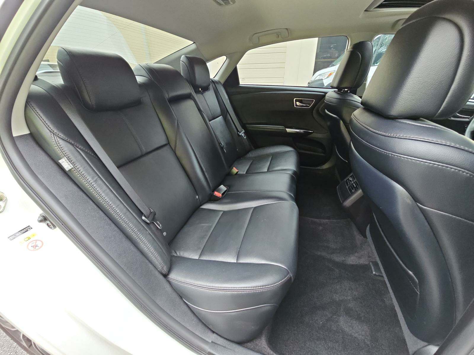 2016 Toyota Avalon XLE Premium FWD