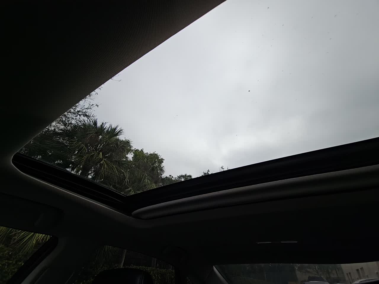 2016 Toyota Avalon XLE Premium FWD