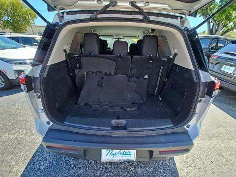 2024 Nissan Pathfinder SV FWD
