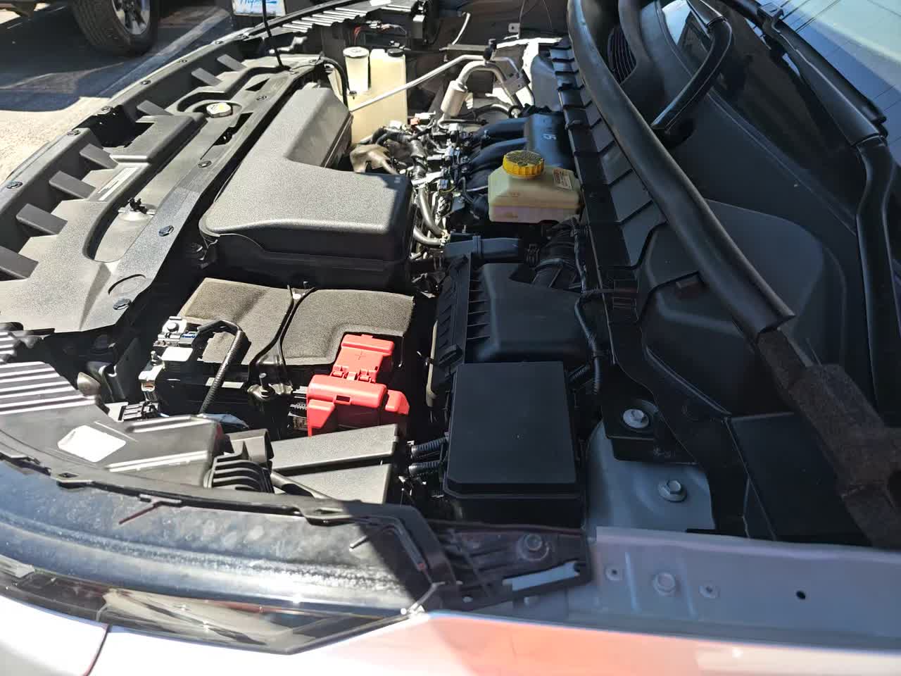2024 Nissan Pathfinder SV FWD