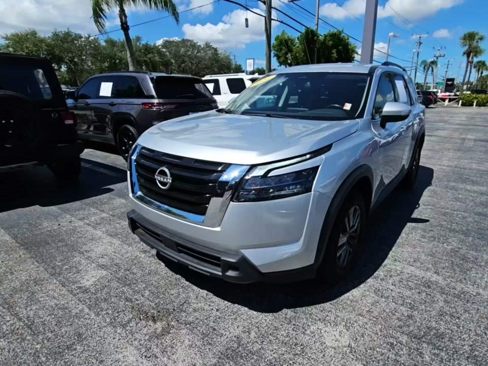 2024 Nissan Pathfinder SV FWD