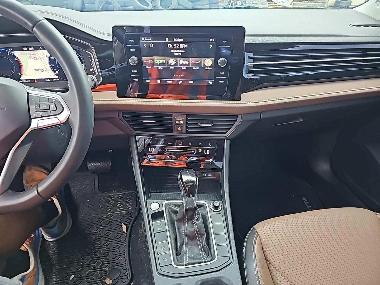 2025 Volkswagen Jetta 1.5T SEL FWD